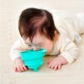 ふしぎな形は、好奇心の形。0歳児のしぐさ・舐め方・