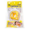 ふしぎな形は、好奇心の形。0歳児のしぐさ・舐め方・