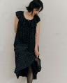 市川美和子さんがまとう、Crinkle Crinkle Crinkle別