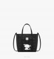 MCM × クレヨンしんちゃん 遊び心あふれる日本限定コ