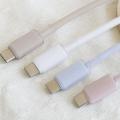 透明感のあるカラフルなシリコンケーブルで充電環境を
