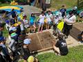 【夏休みの過ごし方】大自然の中でいかだ作りに挑戦！