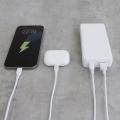 USB Type-C＆USB Type-Aで2台同時充電も可能な大容量