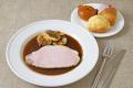 家族で楽しもう♪キッズメニューにお子様専用パン食べ