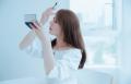 業界初のテクスチャー　眉毛に透明感で“垢抜け”顔に　
