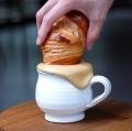祈りと共生の空間「AUNCOFFEE ROSTERS」難波八阪神社