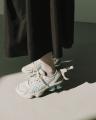 【ASICS for emmi】アーカイブスニーカーから着想を得
