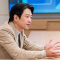 若手起業家と共同創業するベンチャーキャピタル「Taku
