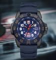 ルミノックス人気の2シリーズから登場！Red Bull Ampo