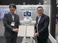 台湾企業の鴻海科技グループと看護師補助ロボッutf-8