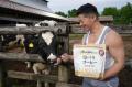日本の酪農の力を引き出す「牛乳割り専用プロテイン」