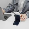 Qi2認証取得！スマホスタンドにもなるモバイルバッテ