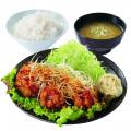 【夏もお得で応援】からあげ定食専門店「からやま」で