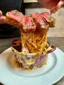 ‘‘肉とチーズの頂点‘‘【牛レアカツのボルケーノパスタ