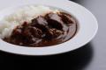 スパイス香る夏の味覚！　全5種の個性派カレーが登場