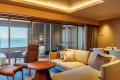 【HOTEL OOSADO】新潟空港から約20分・ヘリコプターで
