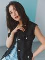 【Stola.(ストラ)】女優・石川恋が纏う、MID SUMMERカ