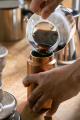 天然木を楽しむドリンクボトル「MOKU」に、コーヒー専