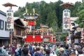 【飛騨高山・岐阜県高山市】JR高山駅前に祭旗がはため