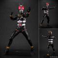 「仮面ライダーBLACK」が、迫力のライト＆サウンドギ