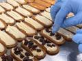 バターのいとこから新クラフトスイーツ「レーズンバタ
