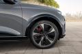 新型Audi Q6 Sportback e-tron：美しく機能的なutf-8