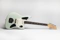 羊文学・塩塚モエカ 初のFenderシグネイチャーギター