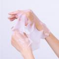 iPS細胞から生まれた美容成分*¹を含む美容液を約1本分
