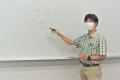 【同朋大学】イルカと触れ合ってアニマルセラピー体験