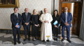 ユニセフ事務局長、ローマ教皇と会談　対外援助削減や