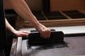 400年以上の歴史がある伝統工芸品「印伝」が現代デザ