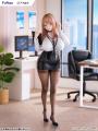 『勝利の女神：NIKKE』より、「エマ」をオフィスOL風