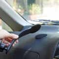 後部座席でもスマートフォンを強力固定!車内でのスマ
