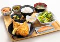 定食スタイルの新業態「博多もつ鍋やまや食堂 らutf-8