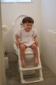 Colulu（コルル）からステップ付きの幼児用補助便座「