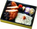 名古屋地区の人気商品「みそかつ弁当」11/18リニutf-8
