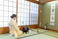 着物を纏い、茶の湯に浸る。京都・夢館五条店で“和の
