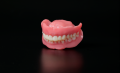 DGSHAPE、義歯用ジェッティング方式3Dプリンターの開
