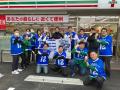 アメフト選手やチアがセブンイレブン新店舗オープンを