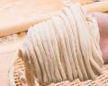 160年の歴史を受け継ぐ老舗製麺所が生まれ変わる「麺