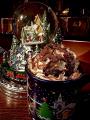 日本初・クリスマスコンセプトのダイニングバーで過ご