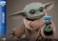 グローグーが実物大フィギュアに！映画『スター・ウォ