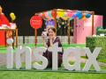 新製品「instax mini 13(TM)」のアンバサダーに就任し