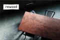《廃棄される一枚板の座敷机を再生して作る「rewoodダ