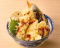 【多彩な天ぷらを一度に楽しむ】「どんぶり専門店 丼