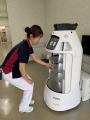 日本医科大学千葉北総病院にて屋内配送ロボットutf-8