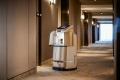 KEENONのサービスロボット、日本市場向けエレベーター