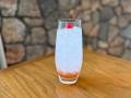 「一色堂茶廊」で初夏を彩るあじさいとバラの限定スイ