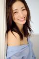 上戸彩がグラビアで魅せる表紙＆巻頭10P！ 大槻理子、