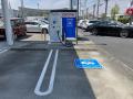 EV コンストラクション、トヨタカローラ南海の店舗に1